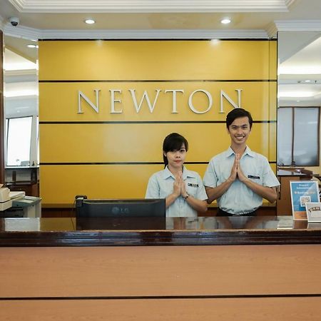 Newton Residence Giacarta Esterno foto