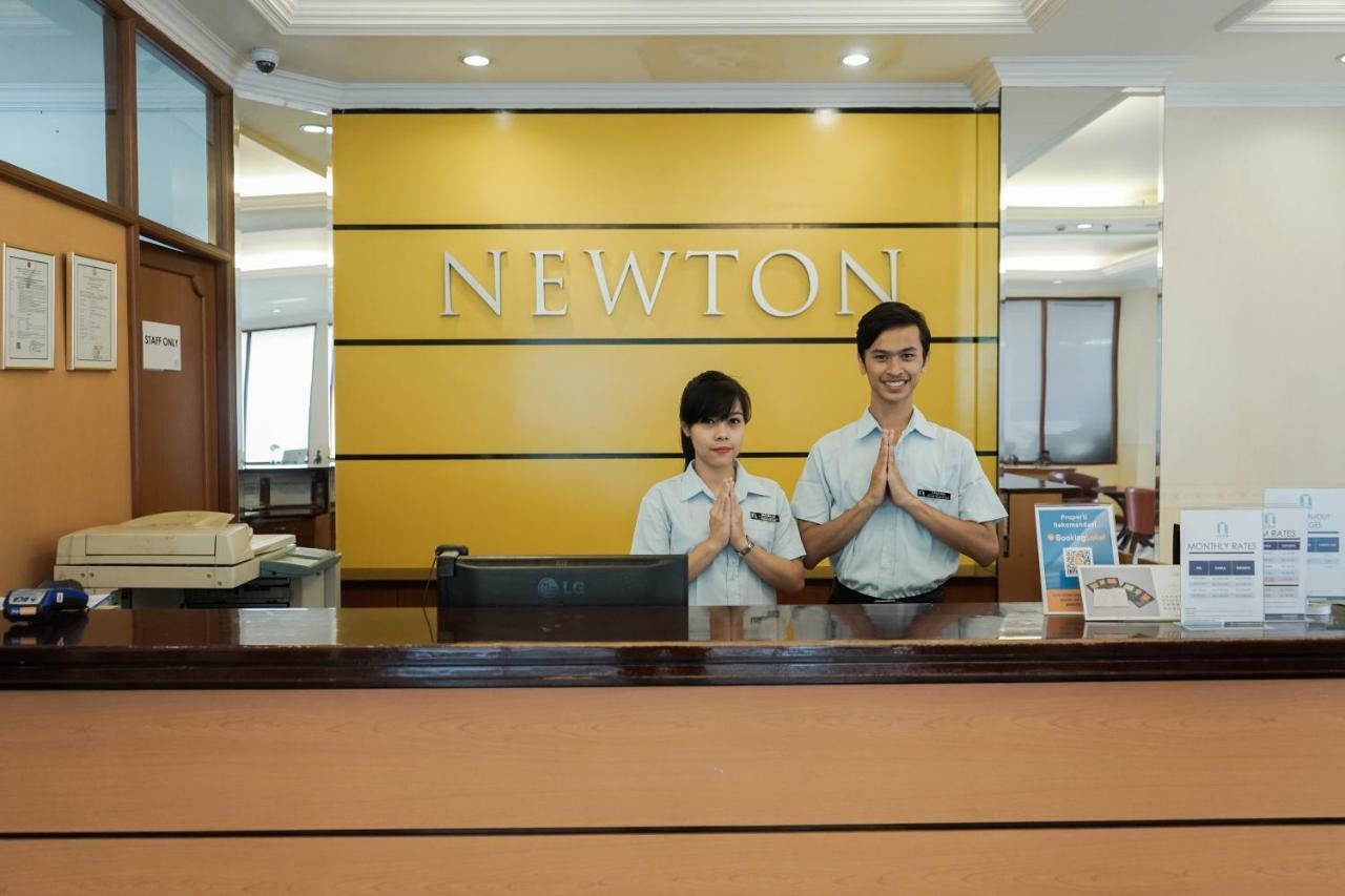 Newton Residence Giacarta Esterno foto